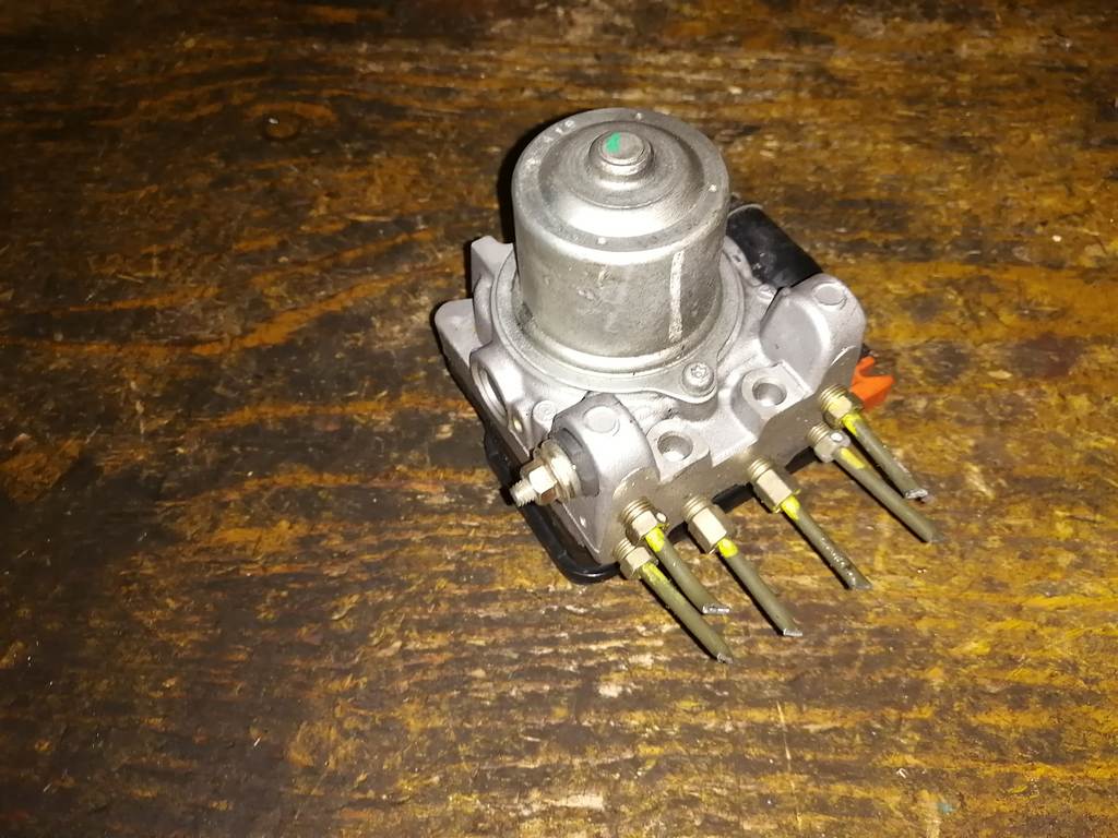 блок abs Honda Stepwgn