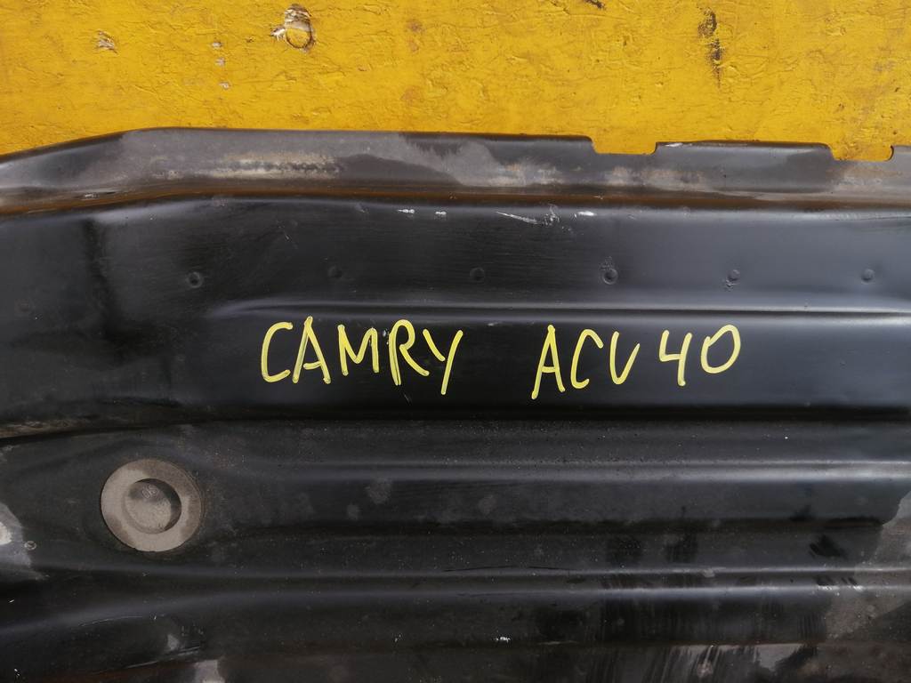 балка Toyota Camry