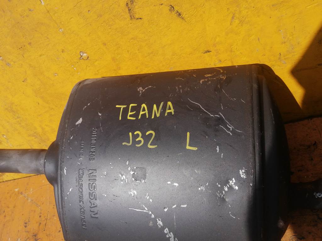 глушитель Nissan Teana