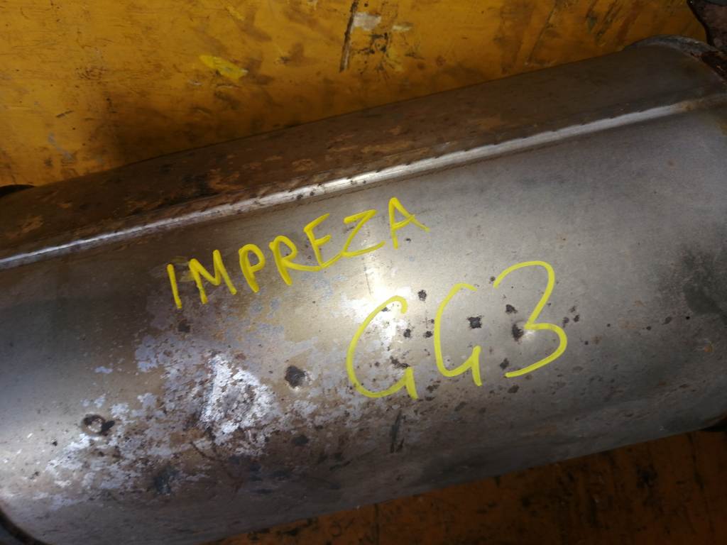 глушитель Subaru Impreza