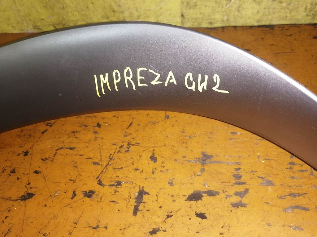 консоль торпеды Subaru Impreza