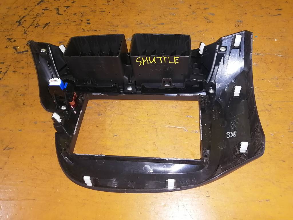 консоль магнитофона Honda Fit Shuttle
