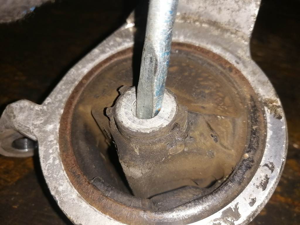 подушка двигателя Honda Insight