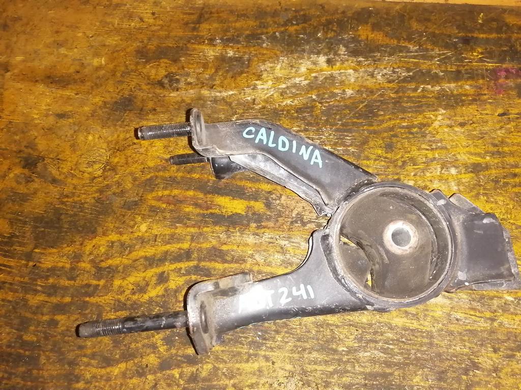 подушка двигателя Toyota Caldina