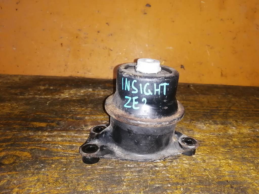подушка двигателя Honda Insight