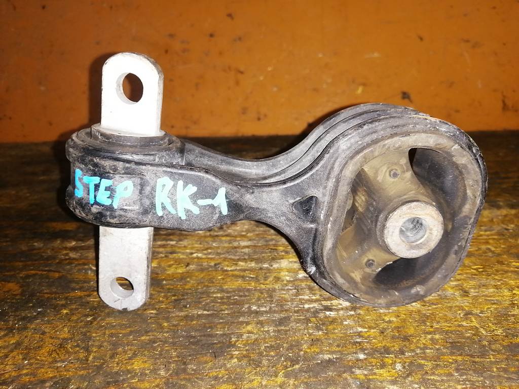 подушка двигателя Honda Stepwgn