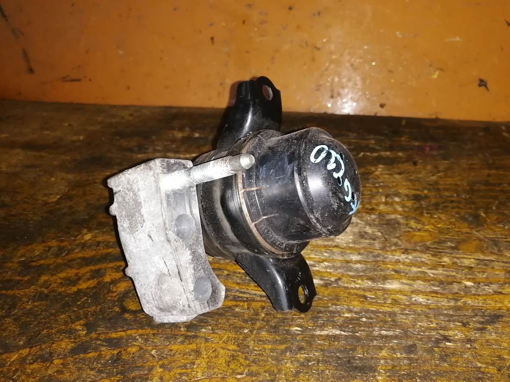 подушка двигателя Toyota Passo