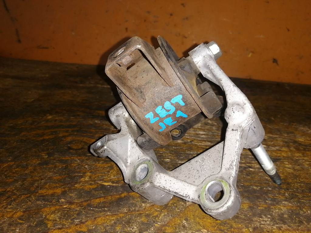 подушка двигателя Honda Zest
