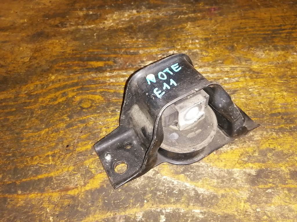 подушка двигателя Nissan Note