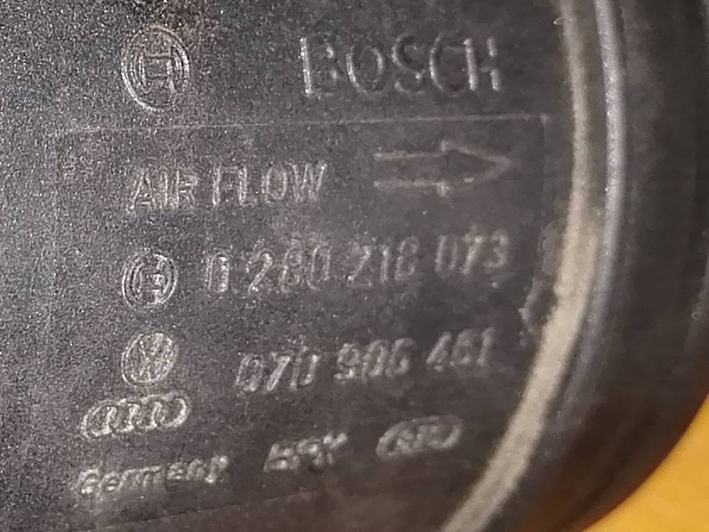 датчик расхода воздуха Volkswagen Touareg