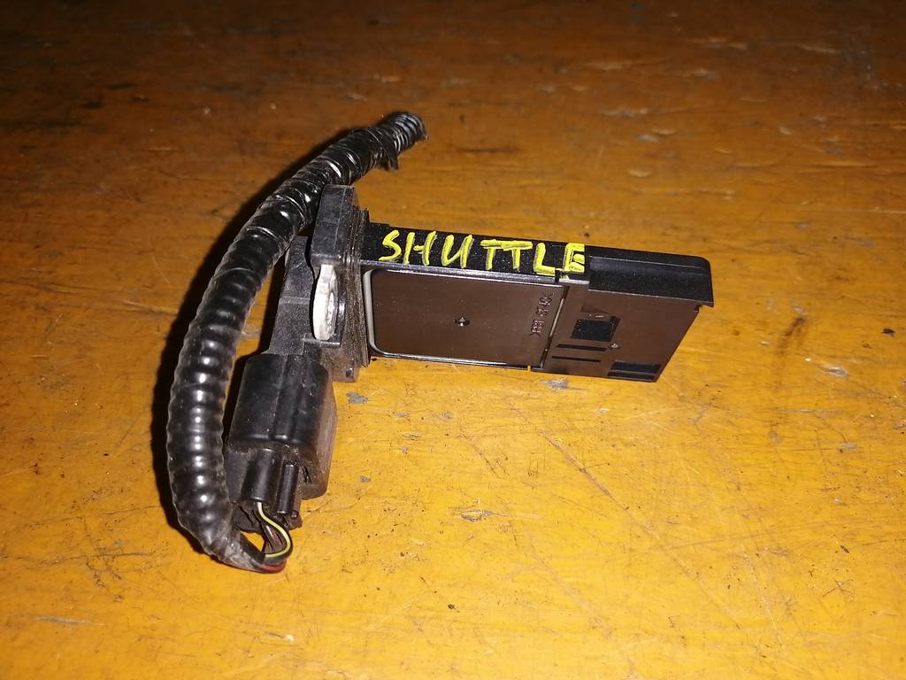 датчик расхода воздуха Honda Fit Shuttle