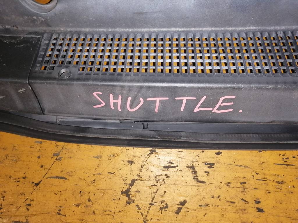 жабо Honda Fit Shuttle