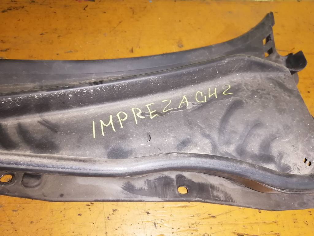 жабо Subaru Impreza