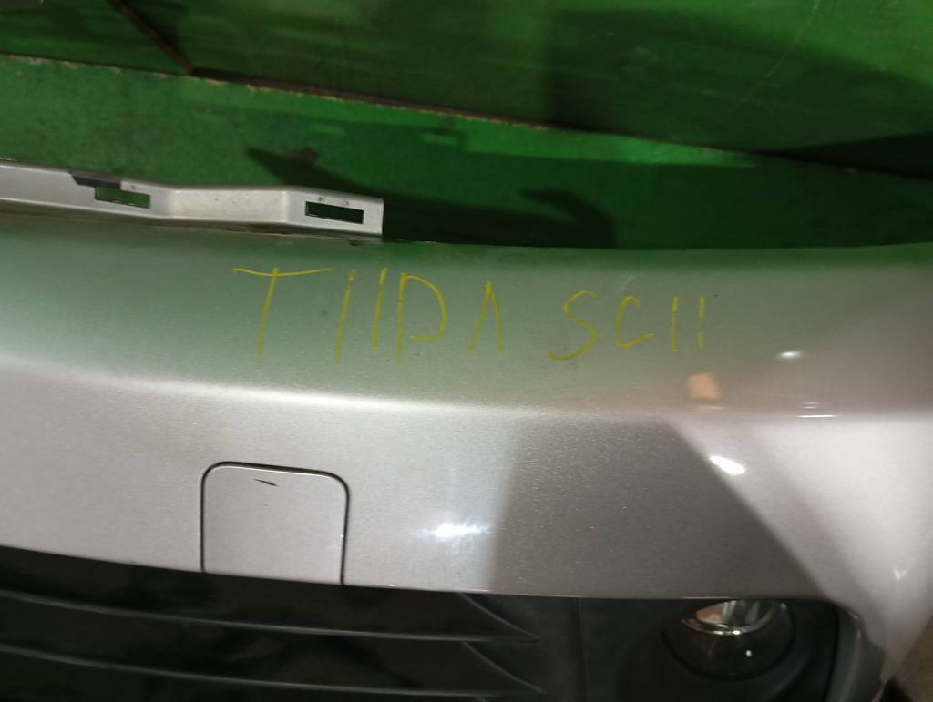 бампер Nissan Tiida Latio