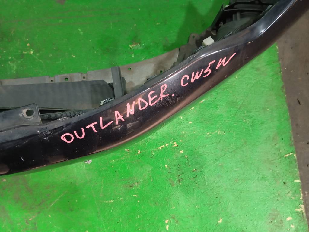 бампер Mitsubishi Outlander
