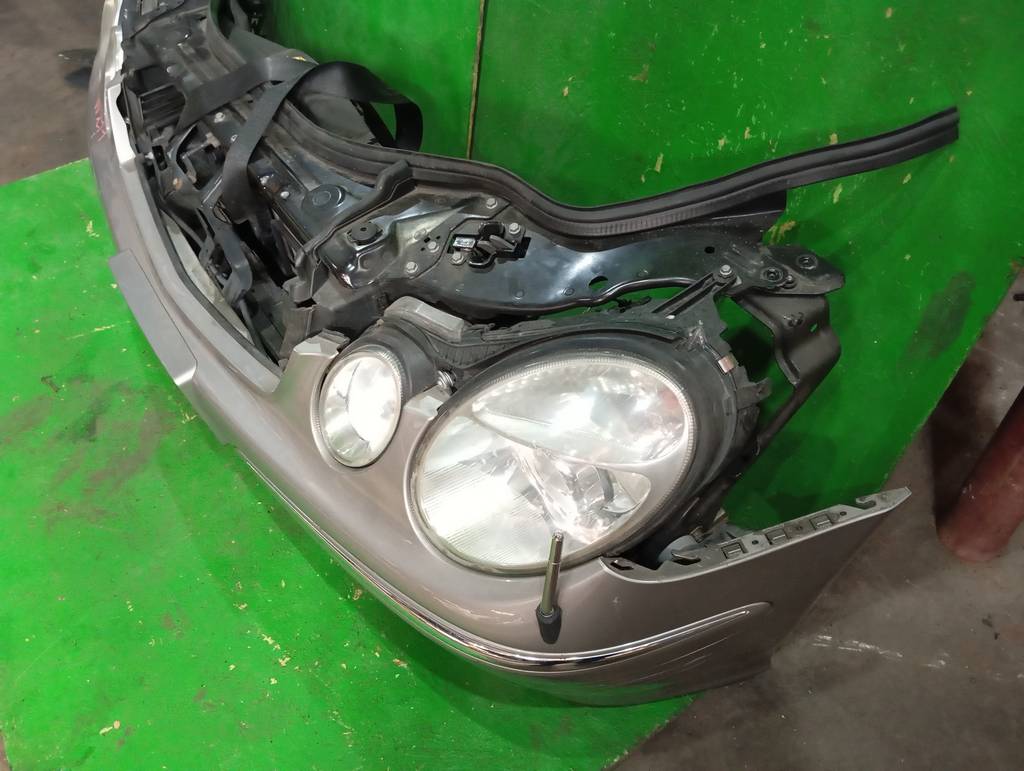 ноускат Mercedes-Benz E-Class