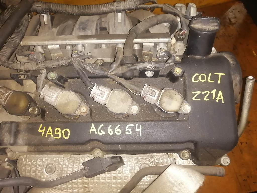 двигатель Mitsubishi Colt