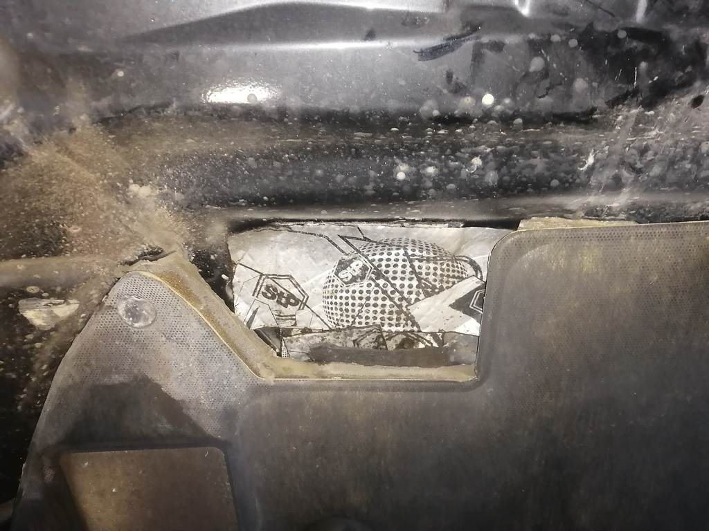 капот Mitsubishi Galant Fortis