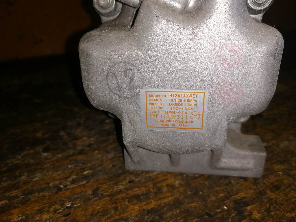 компрессор кондиционера Mazda Axela