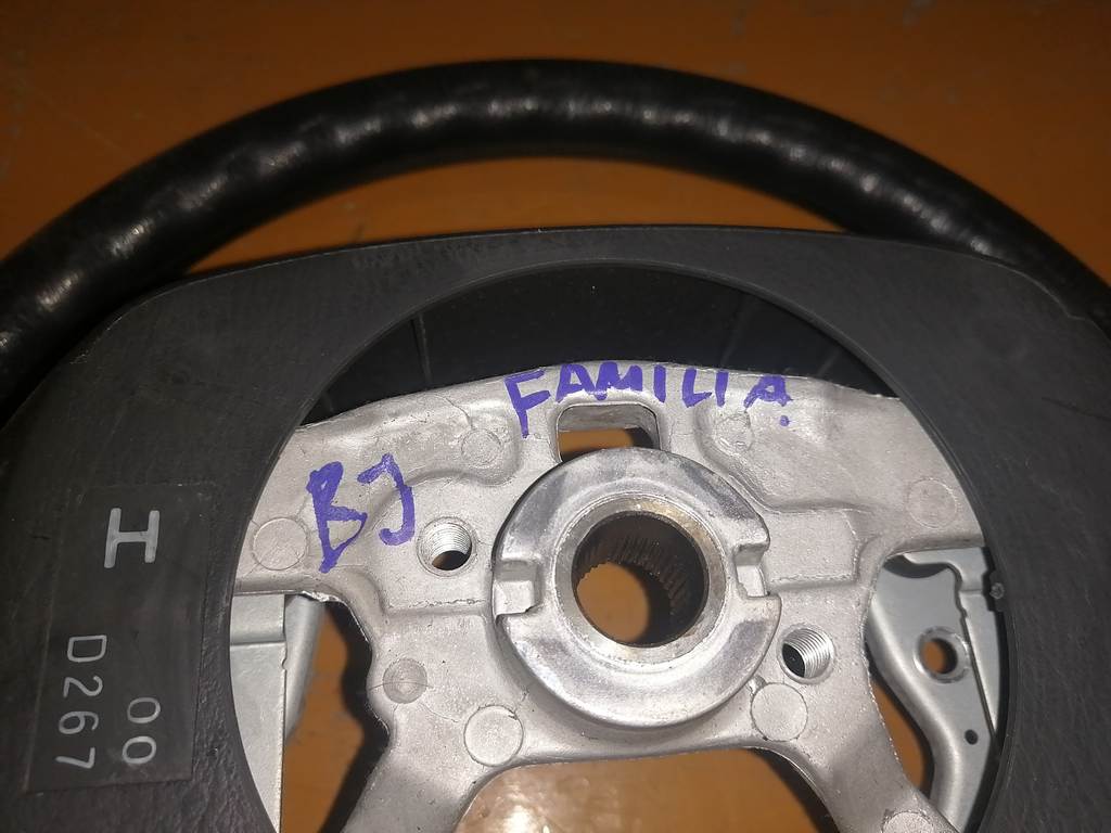 airbag водительский Mazda Familia