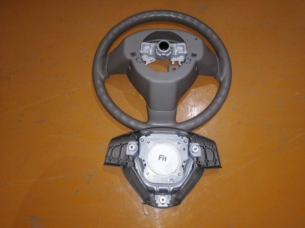 airbag водительский Daihatsu Tanto