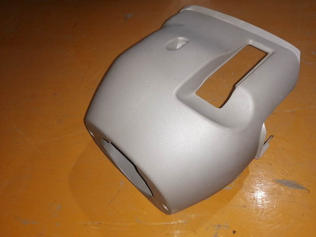 кожух рулевой колонки Daihatsu Tanto