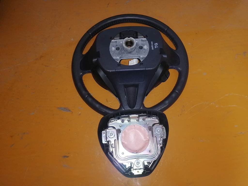 airbag водительский Honda Insight