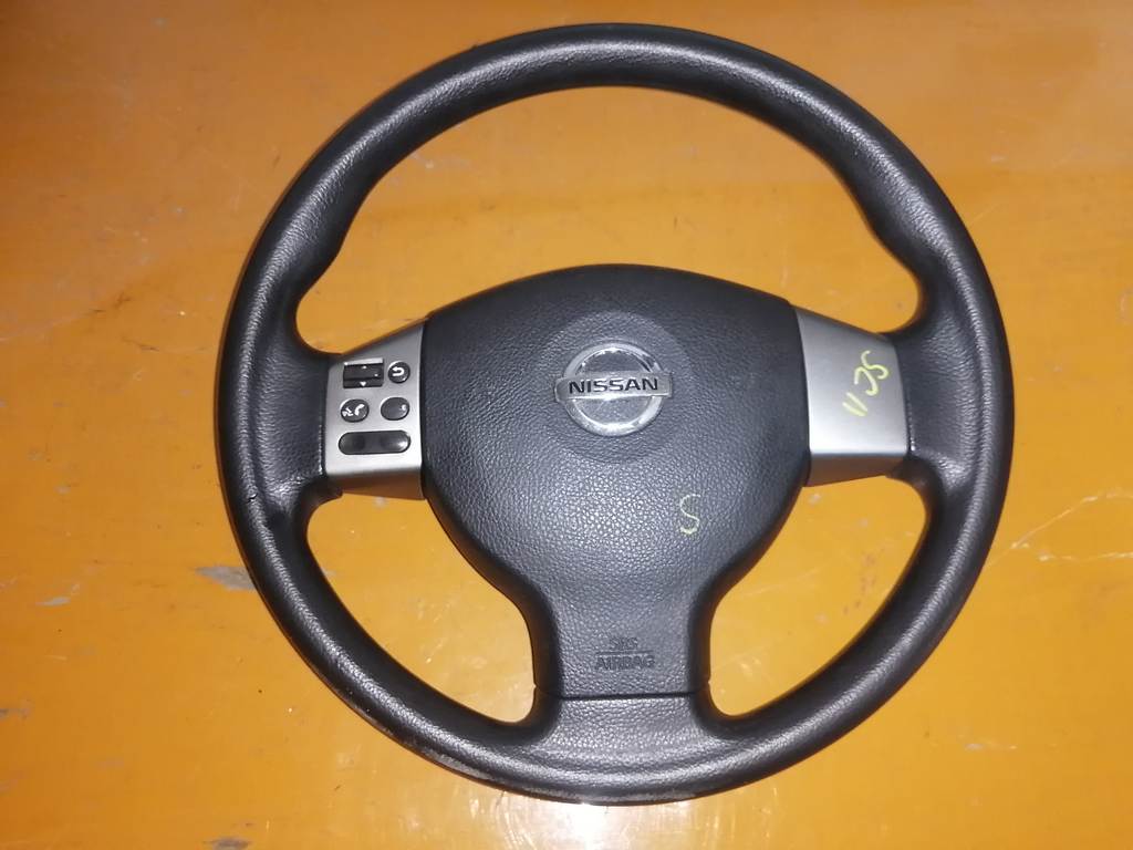 airbag водительский Nissan Tiida Latio