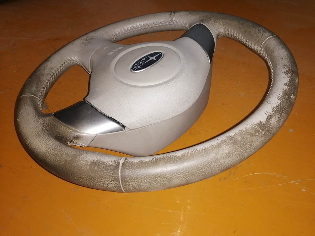 airbag водительский Subaru Impreza