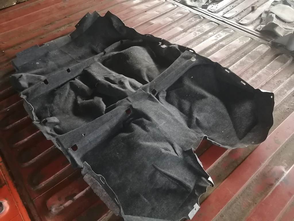 ковер салона Toyota Passo