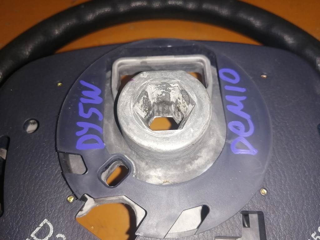 airbag водительский Mazda Demio