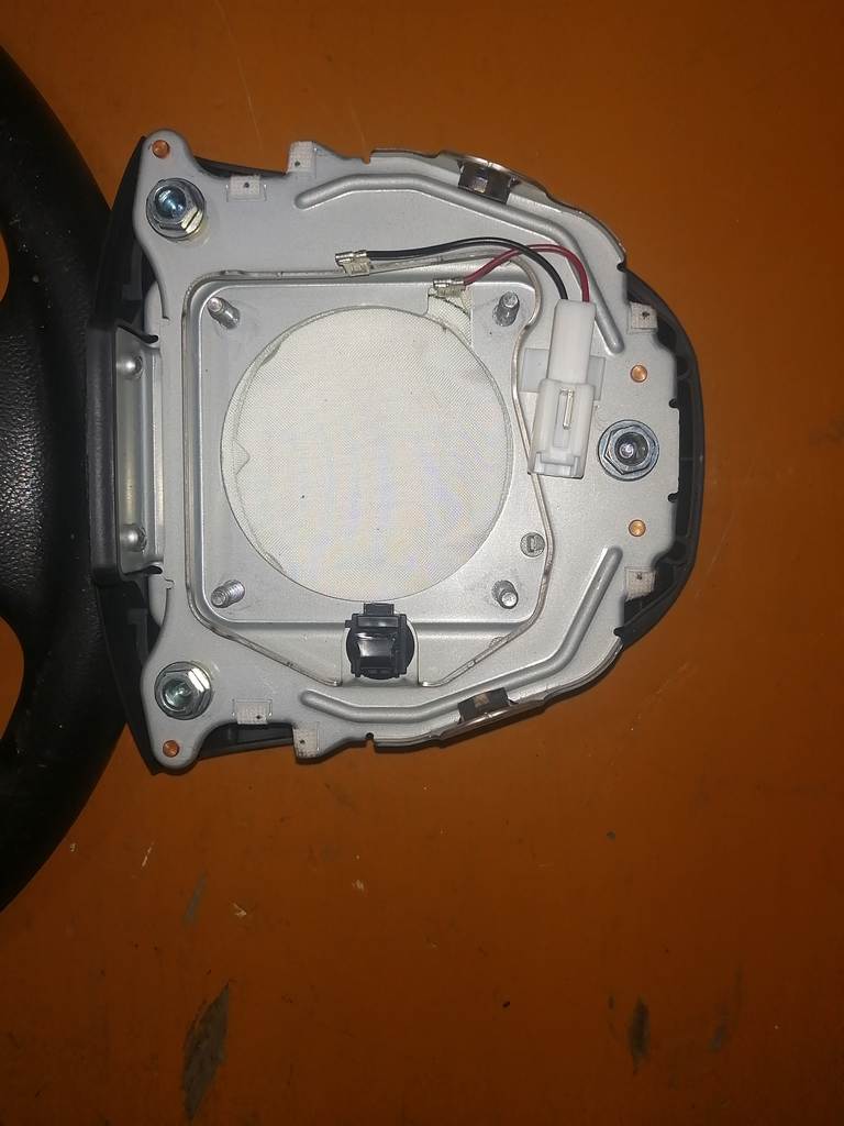 airbag водительский Mazda Axela