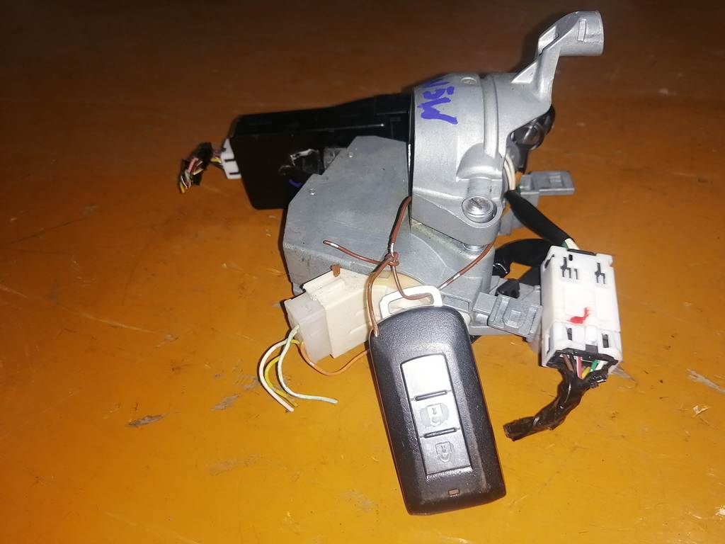 замок зажигания Mitsubishi Outlander