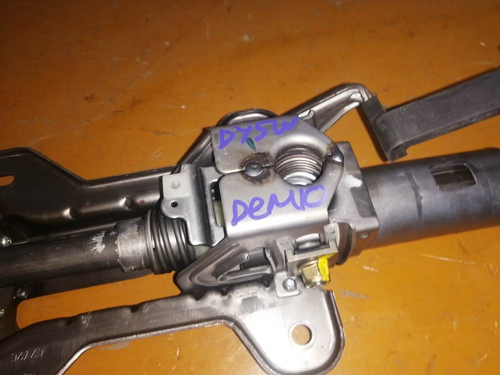 колонка рулевая Mazda Demio