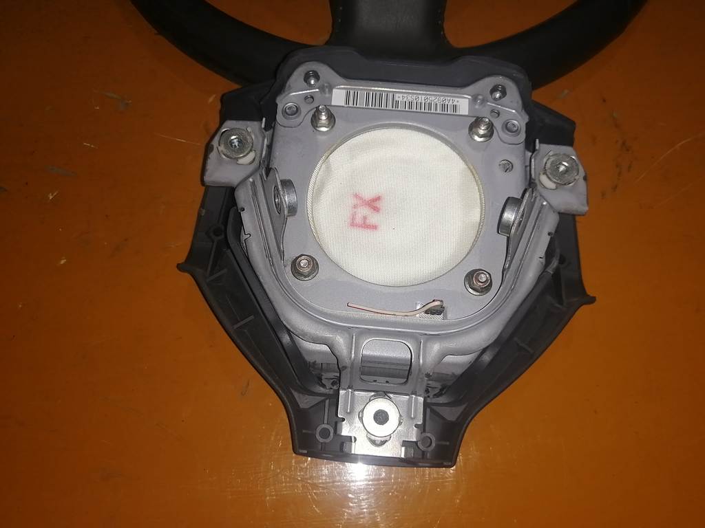 airbag водительский Suzuki SX4