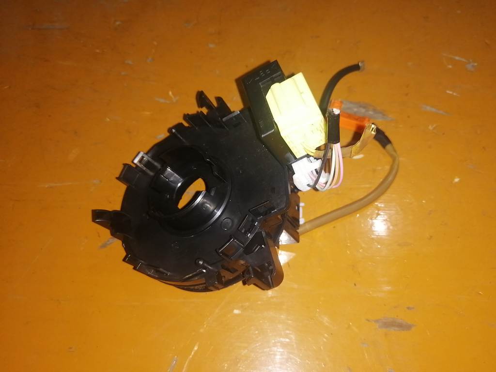 шлейф лента Toyota Vitz