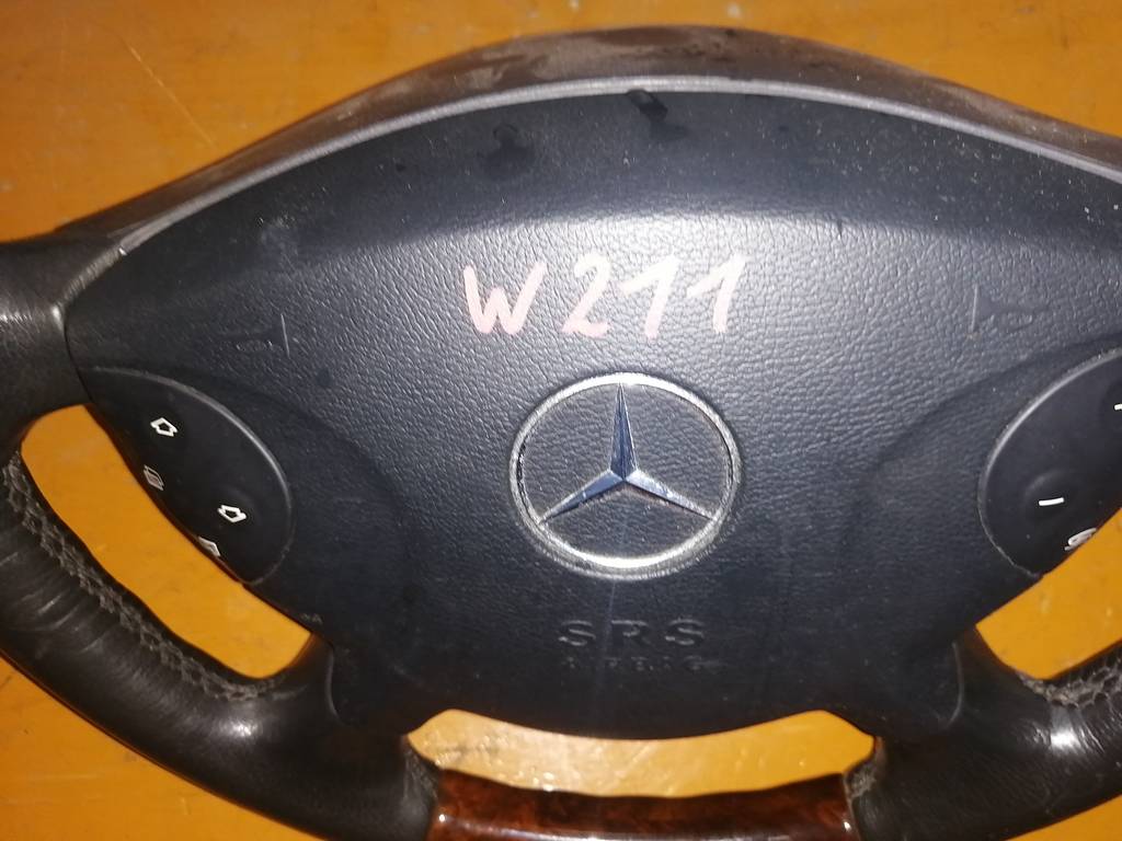 airbag водительский Mercedes-Benz E-Class