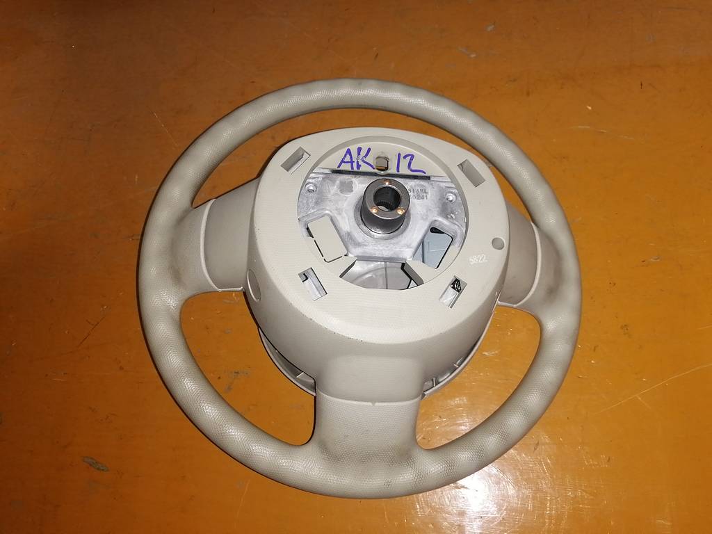 airbag водительский Nissan March