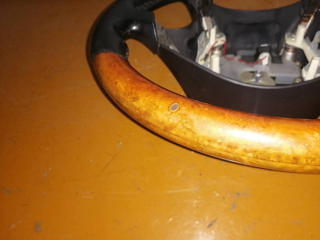 airbag водительский Nissan Serena