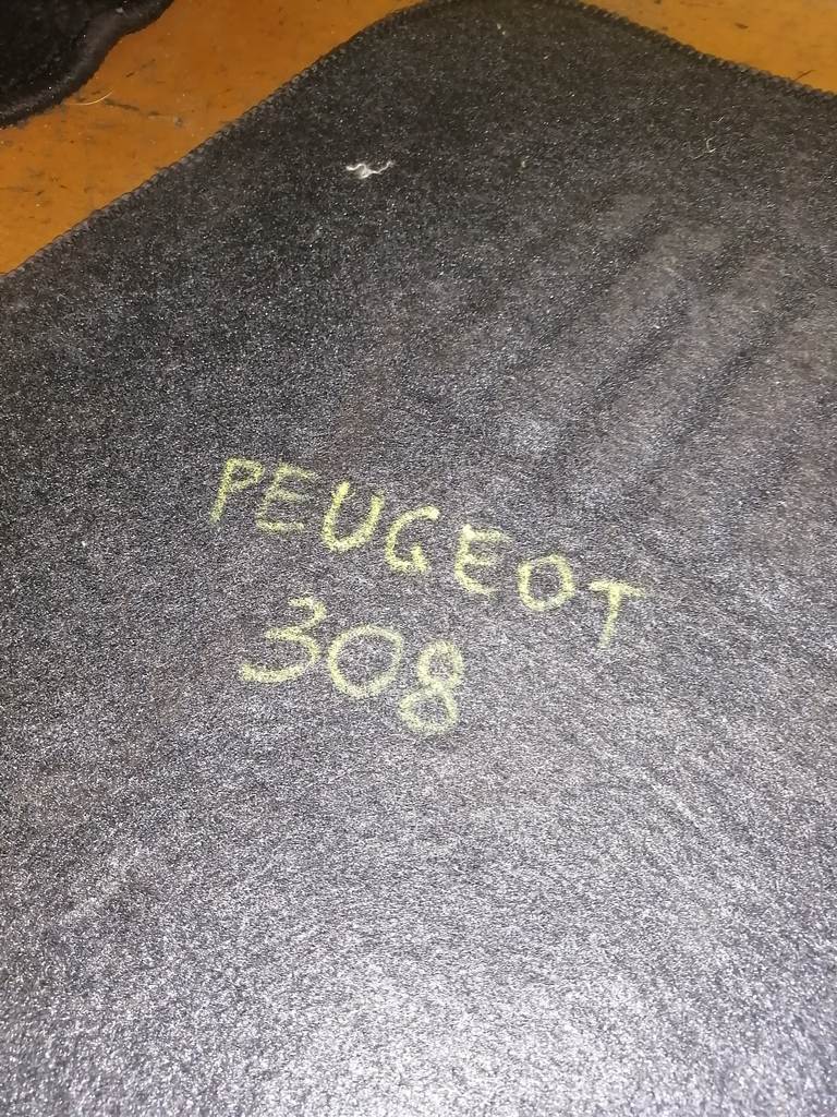 коврик Peugeot 308