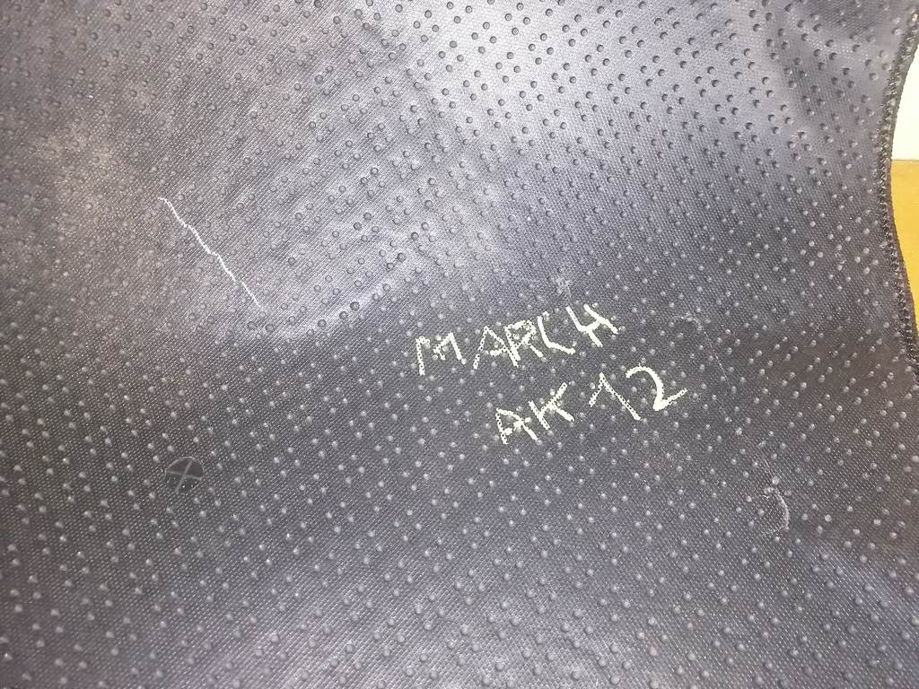 коврик Nissan March
