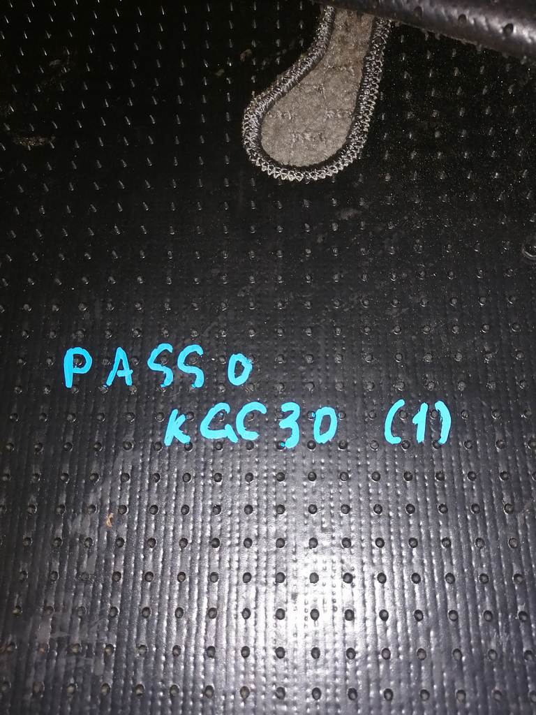 коврик Toyota Passo