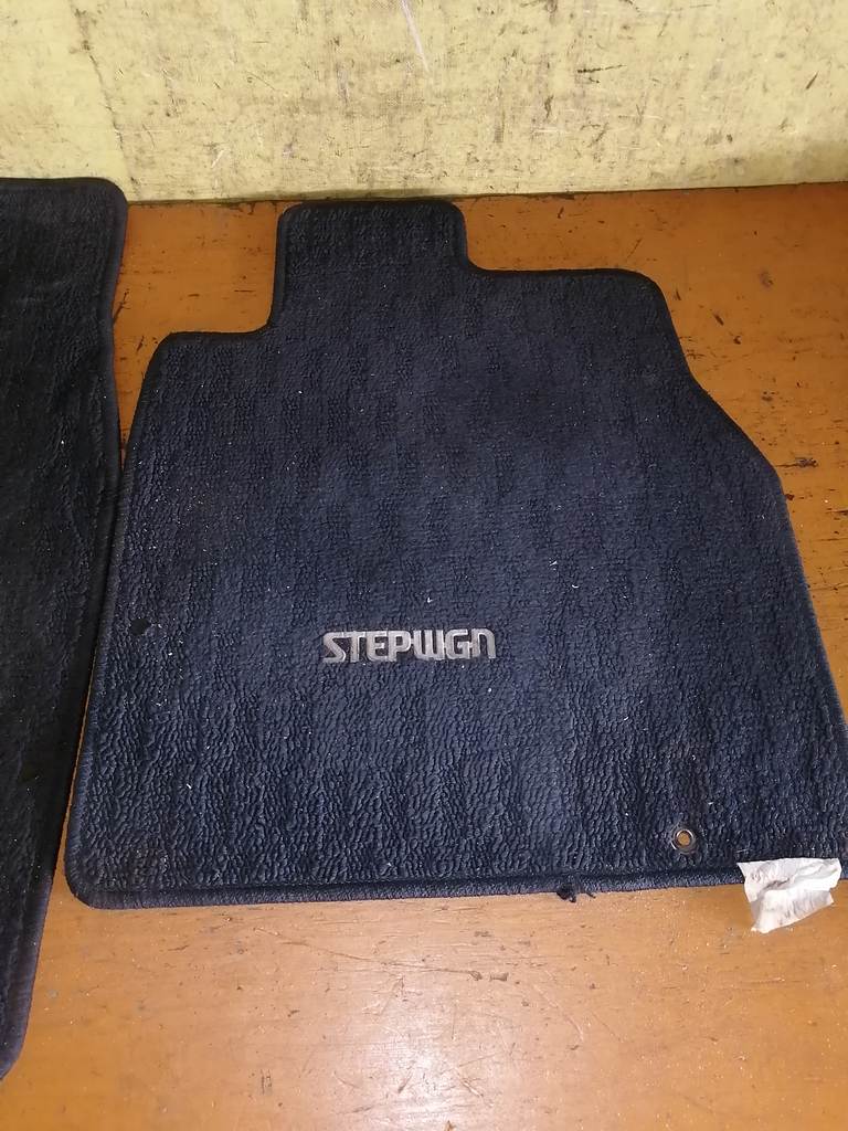 коврик Honda Stepwgn
