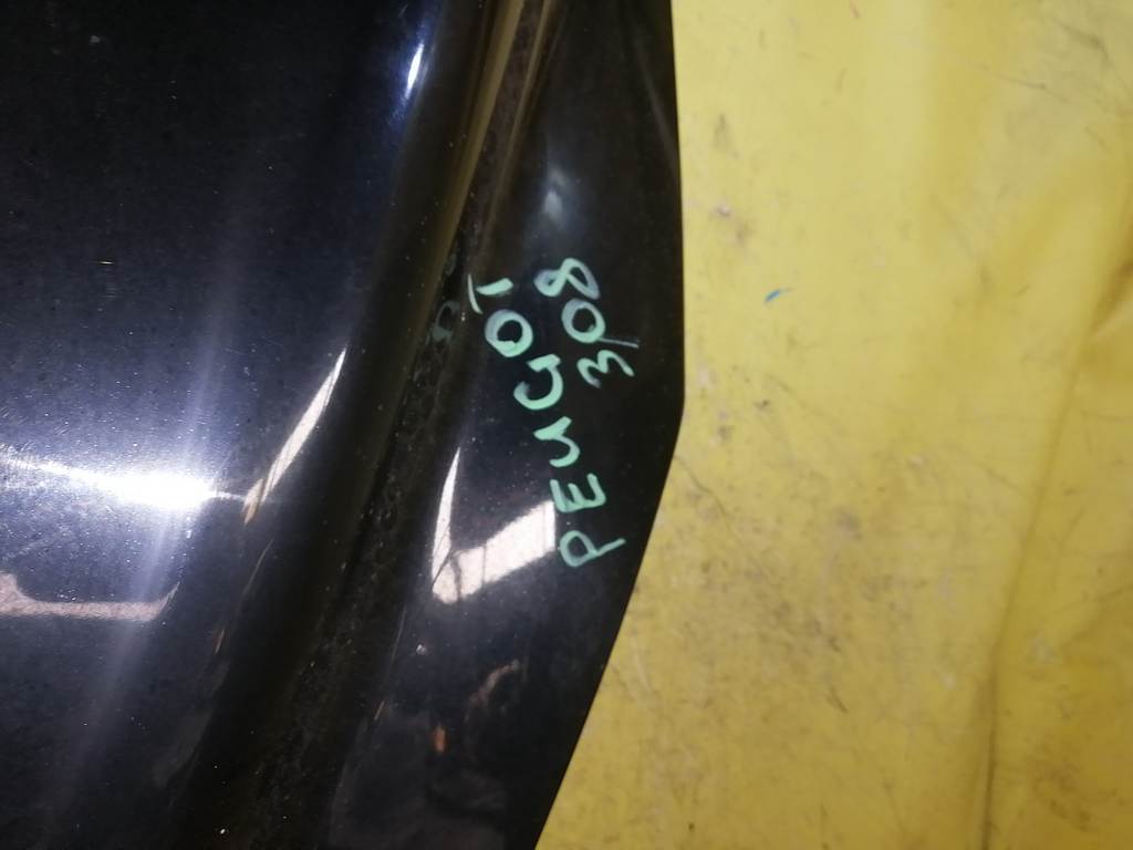 капот Peugeot 308