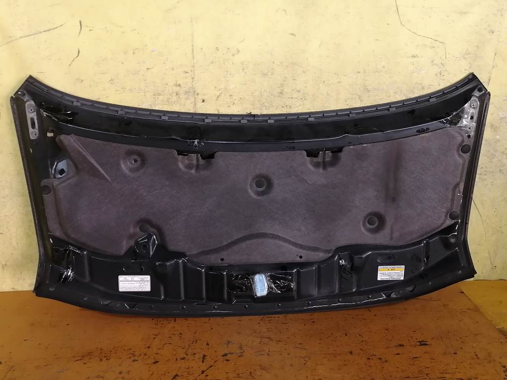 капот Honda Stepwgn