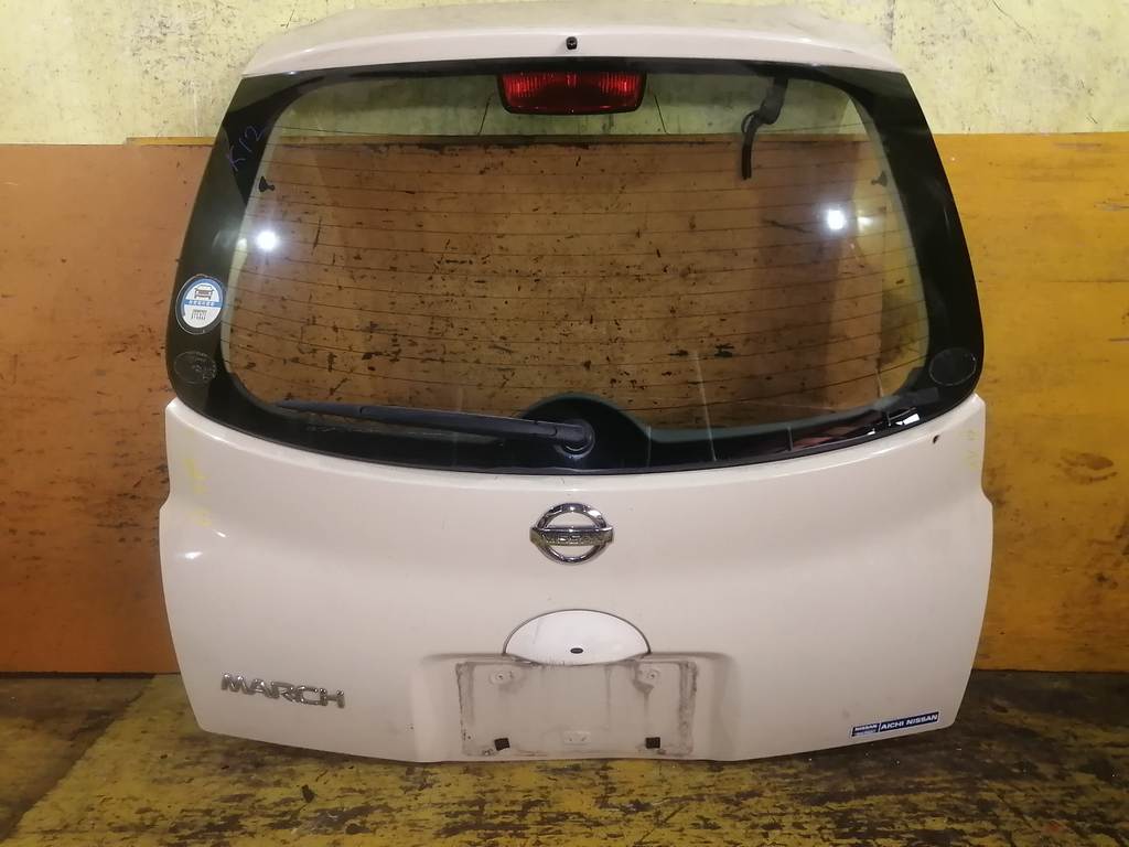 дверь 5-я Nissan March