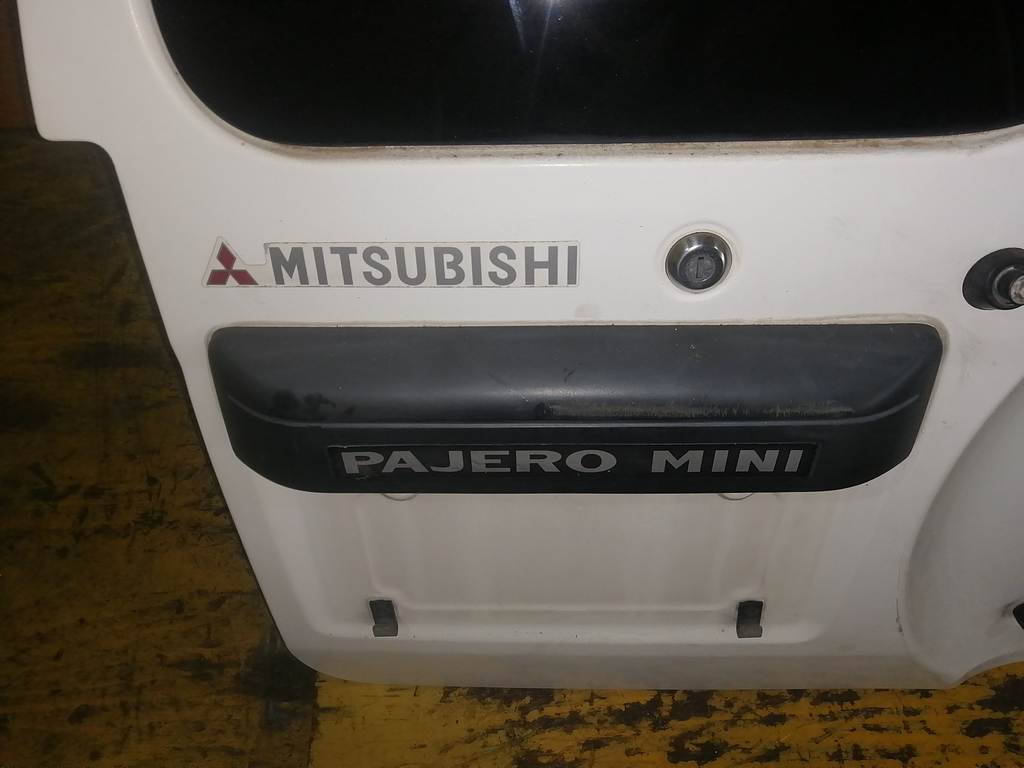 дверь 5-я Mitsubishi Pajero Mini
