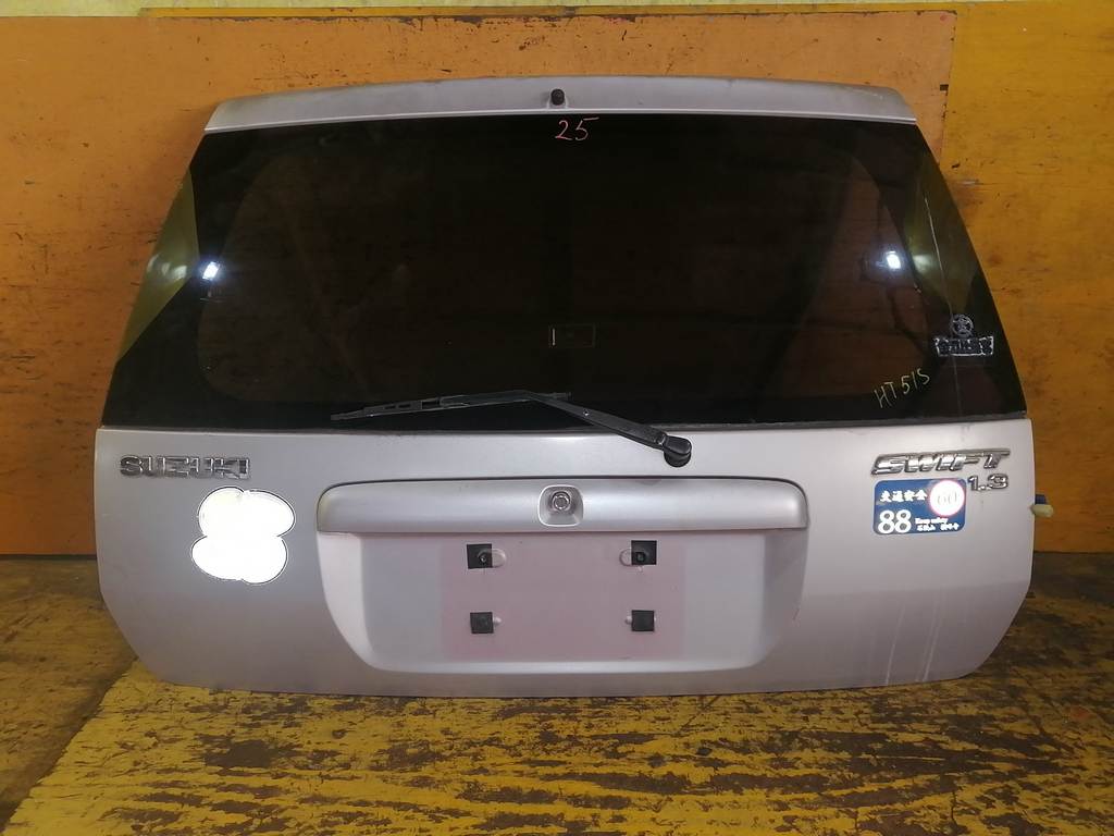 дверь 5-я Suzuki Swift