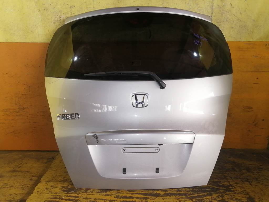 дверь 5-я Honda Freed