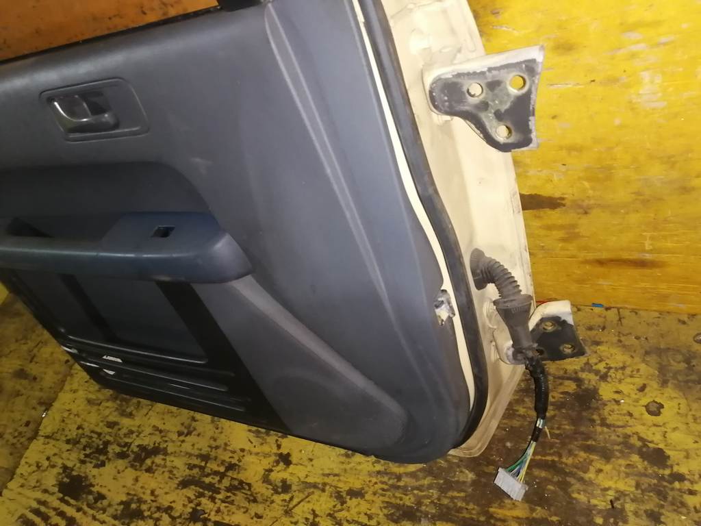 дверь Honda Element